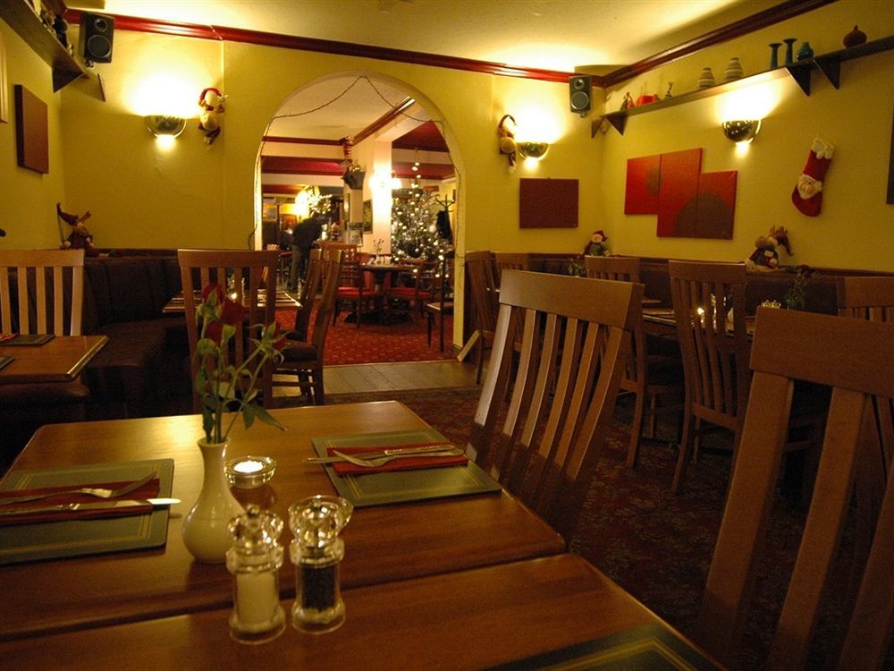 Thorverton Arms Exteriér fotografie